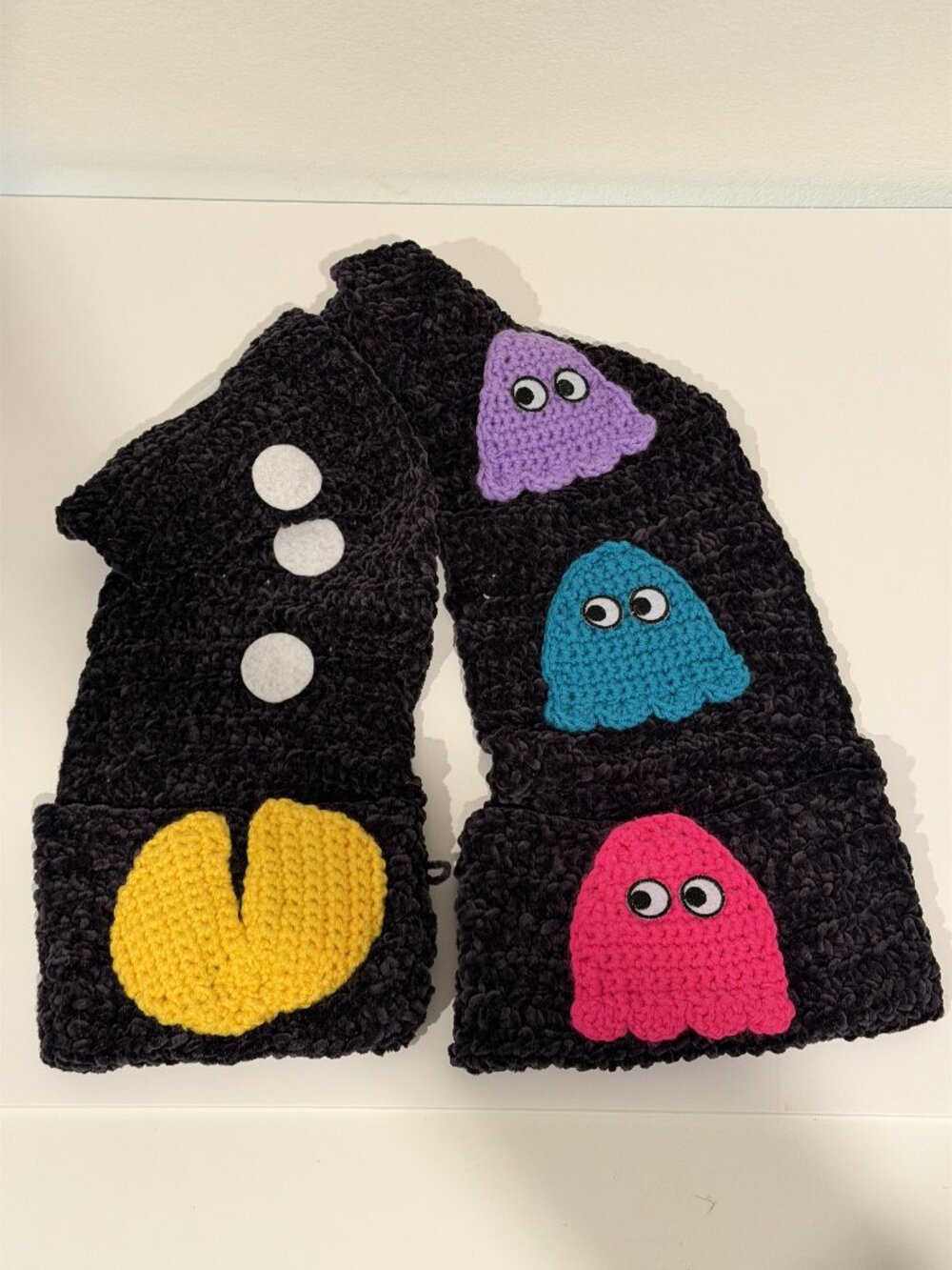 Handmade Crochet Pac-Man Scarf Ghosts Black